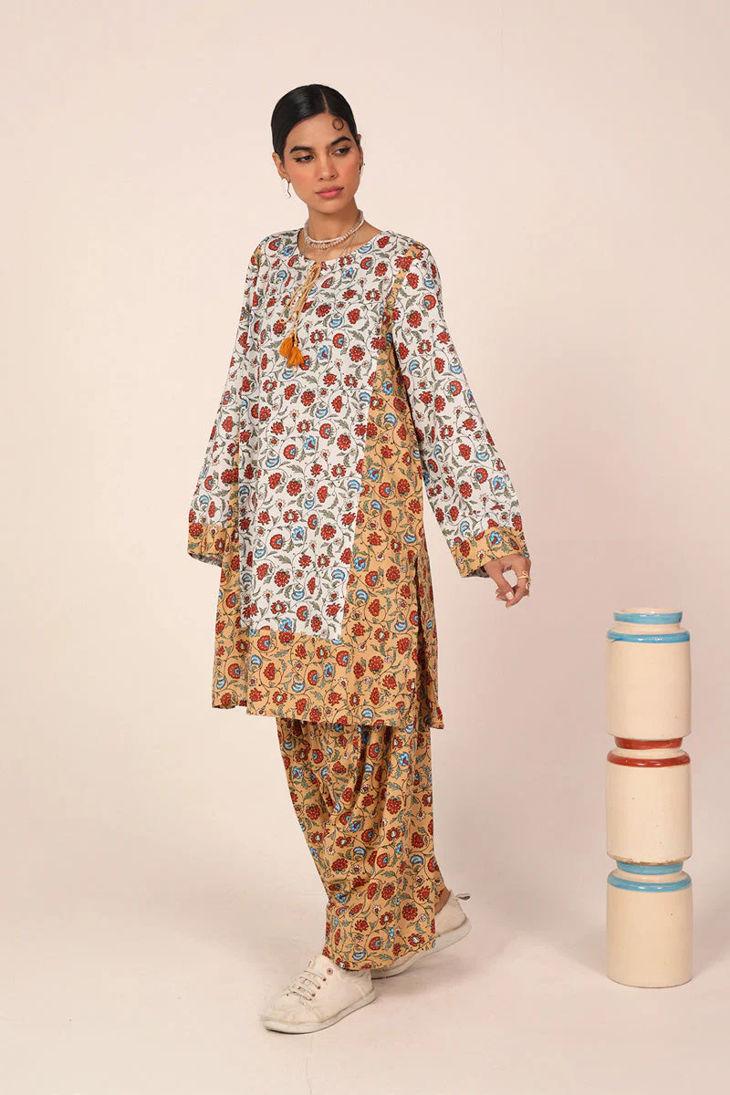 Husn-e-Gulzar Ensemble - Image 20