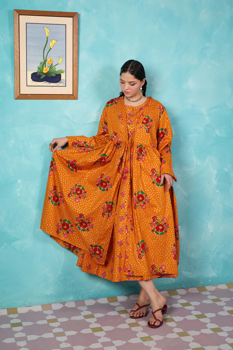 Serene Folk Garden Kurta - Image 13