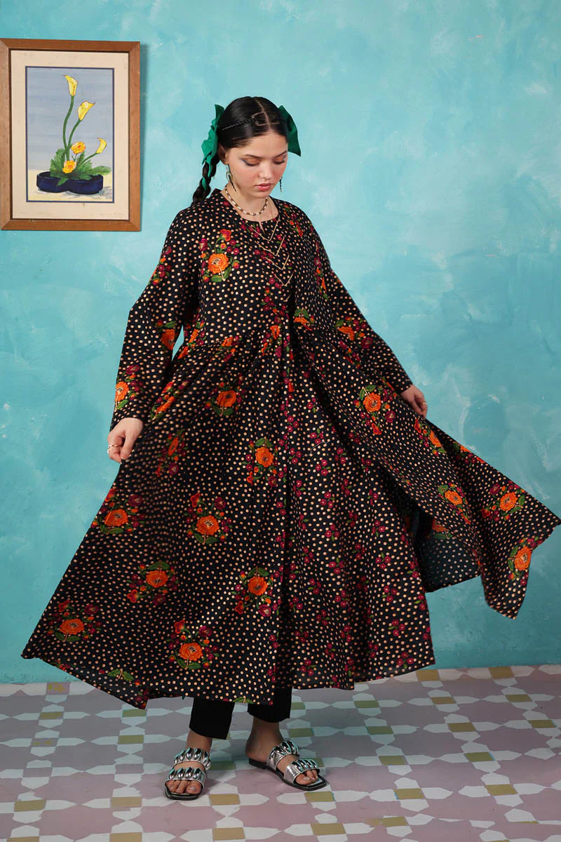 Serene Folk Garden Kurta - Image 8