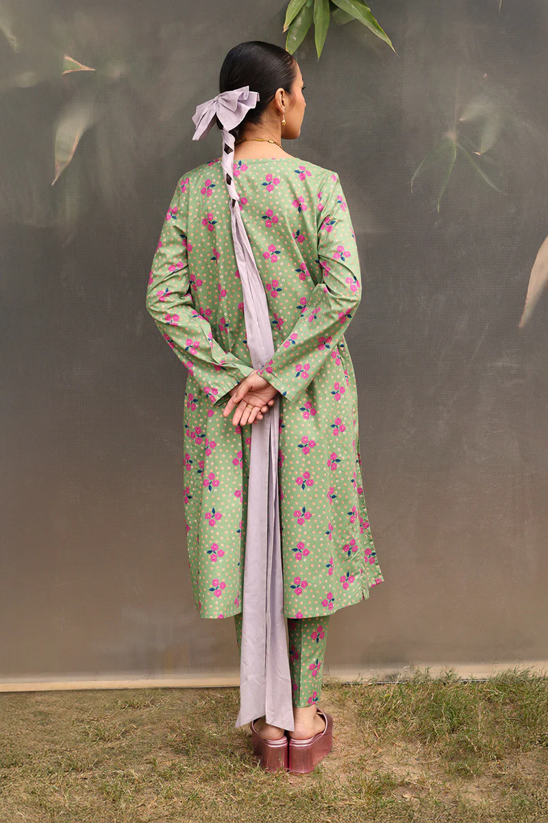 Coordinated Folk Garden Set - Image 9