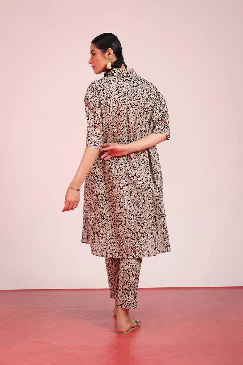 Samara Collared Ensemble - Image 17