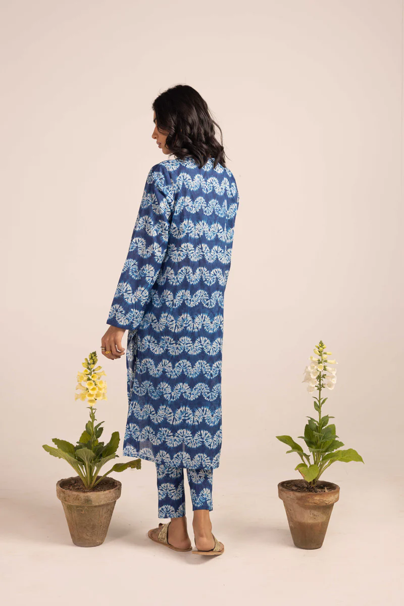 Shibori Spotlight Dyed Ensemble - Image 4