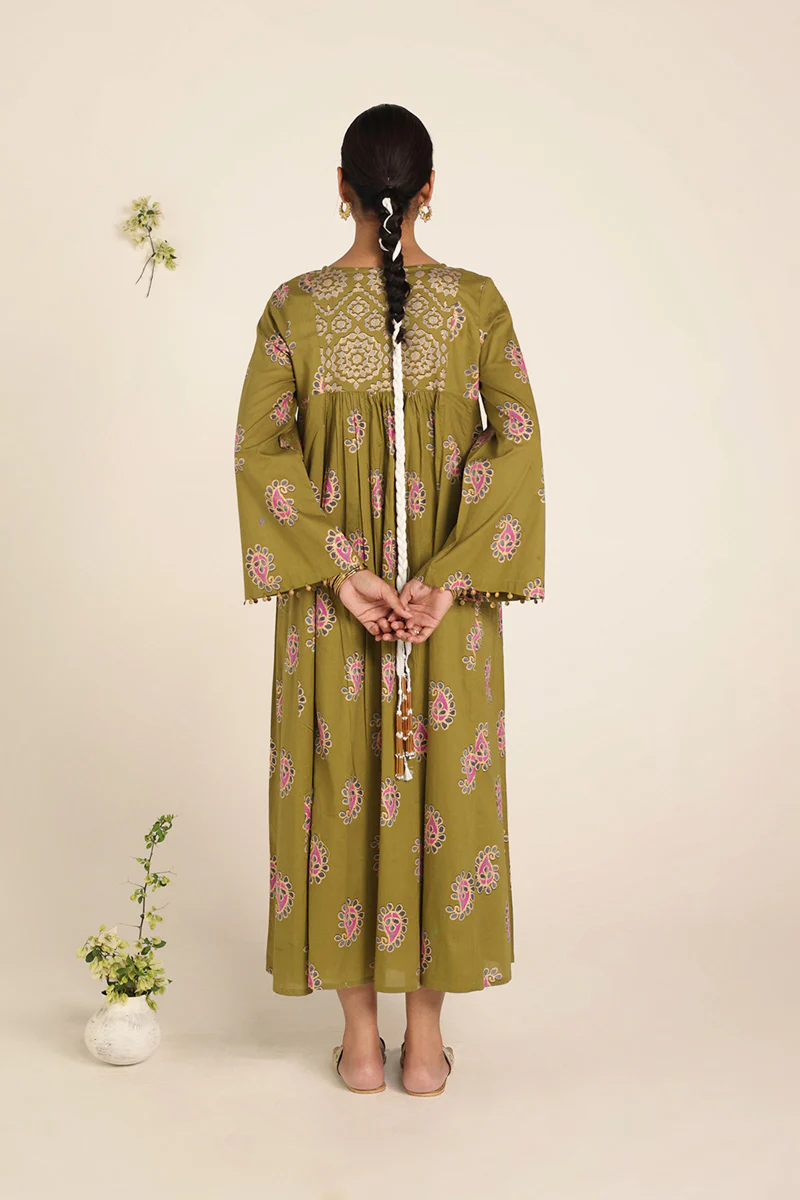 Gotta Glow Zareen Frock - Image 13