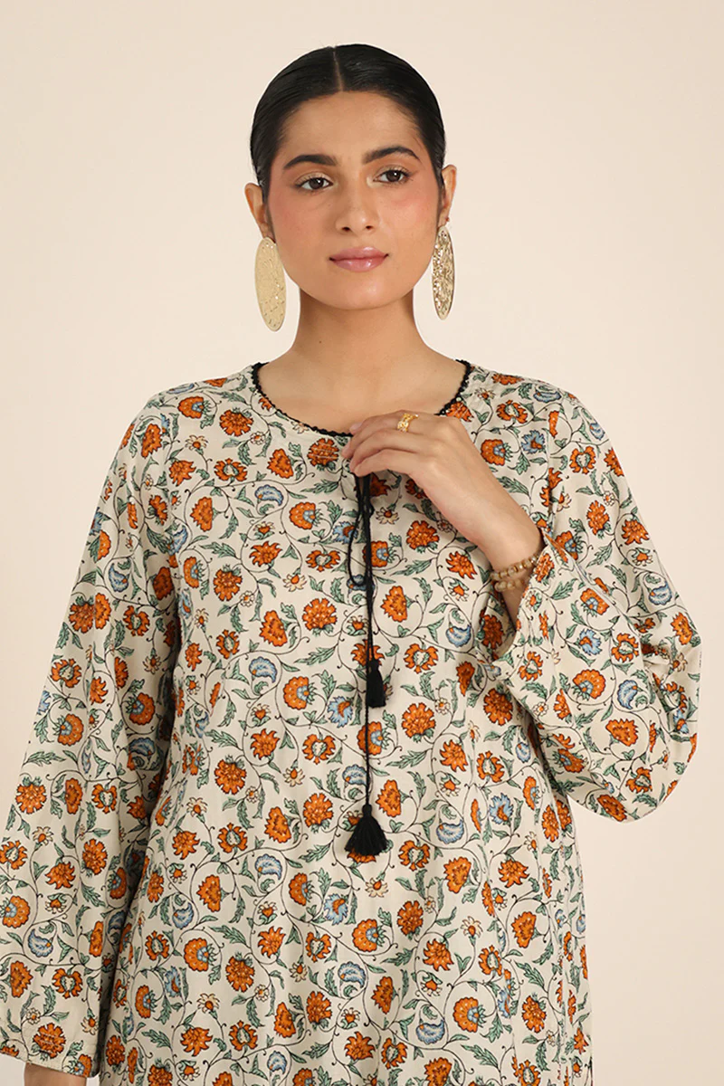 Gulzar Dewy Co-Ord Set - Image 11