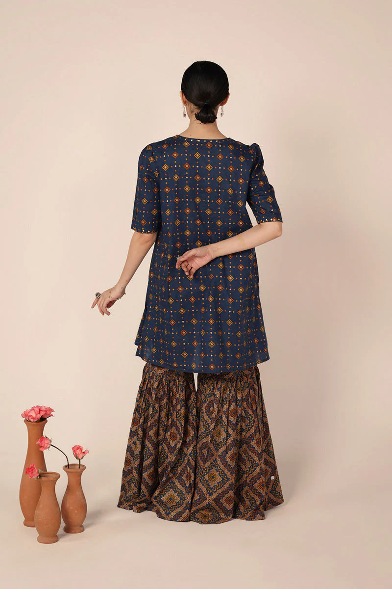 Chunari Charm Mukesh Gharara Set - Image 18
