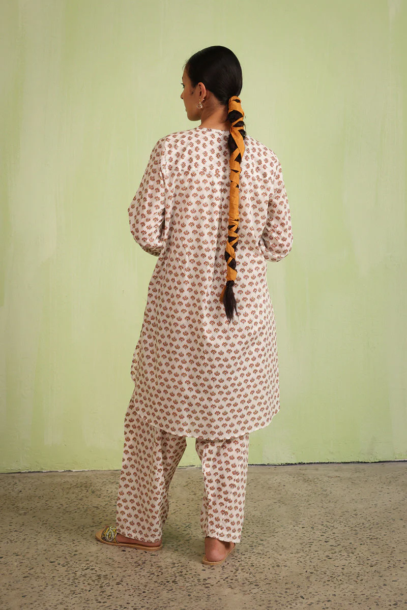Rang Mahal Pleated Ensemble - Image 13