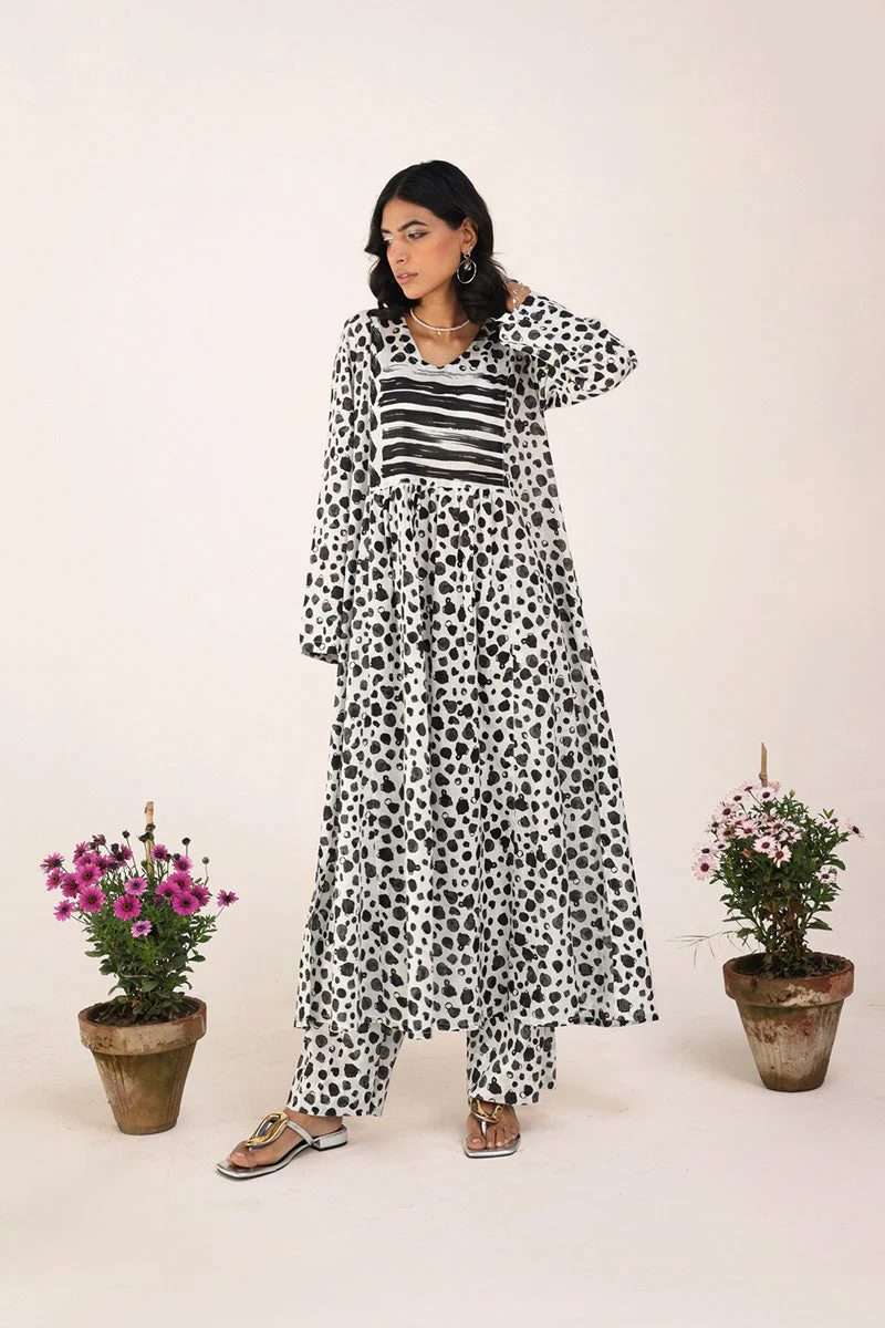 Brush Strokes Art Kurta - Image 19