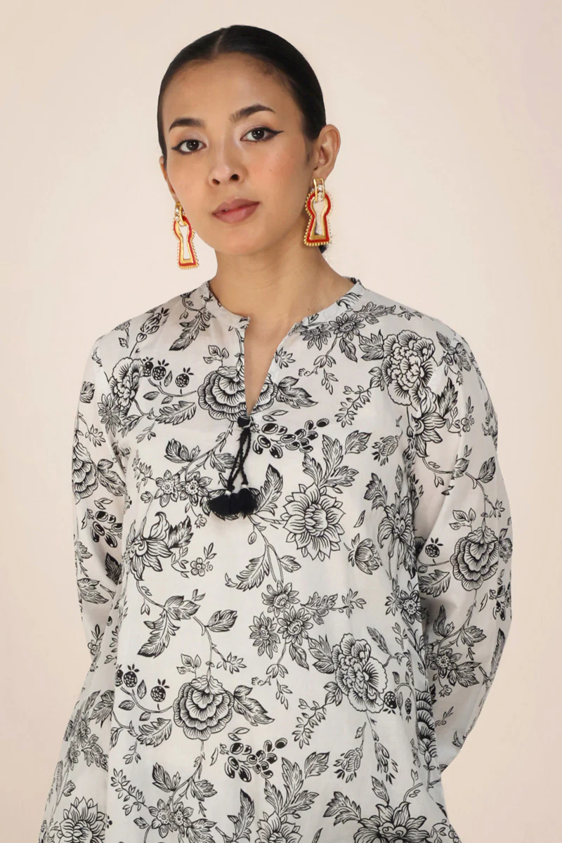 Floral Raffine Roshni Ensemble - Image 10