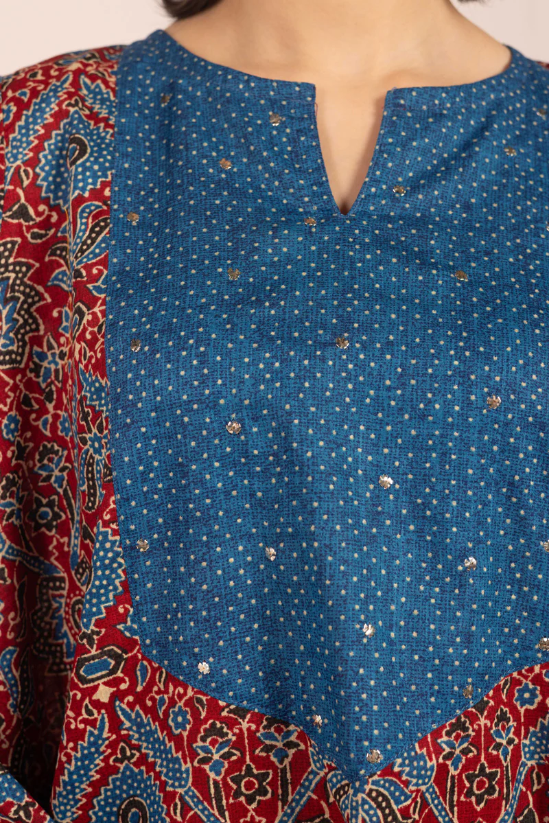 Ajrak Tales Reverie Ensemble - Image 8