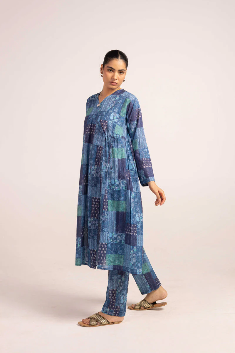 Kantha Angrakha Ensemble - Image 17