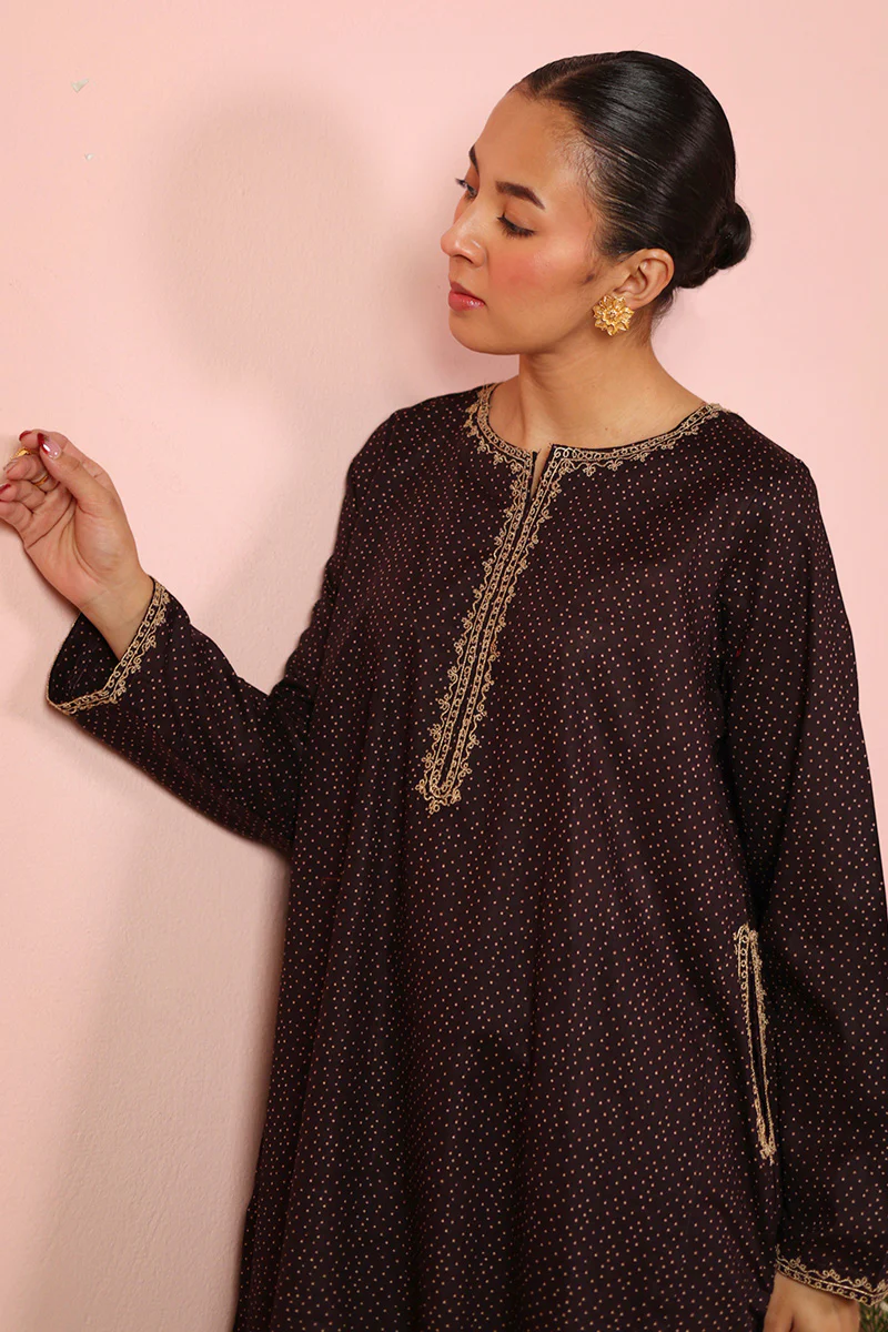 Ajrak Tales Gold Threaded Duo - Image 6