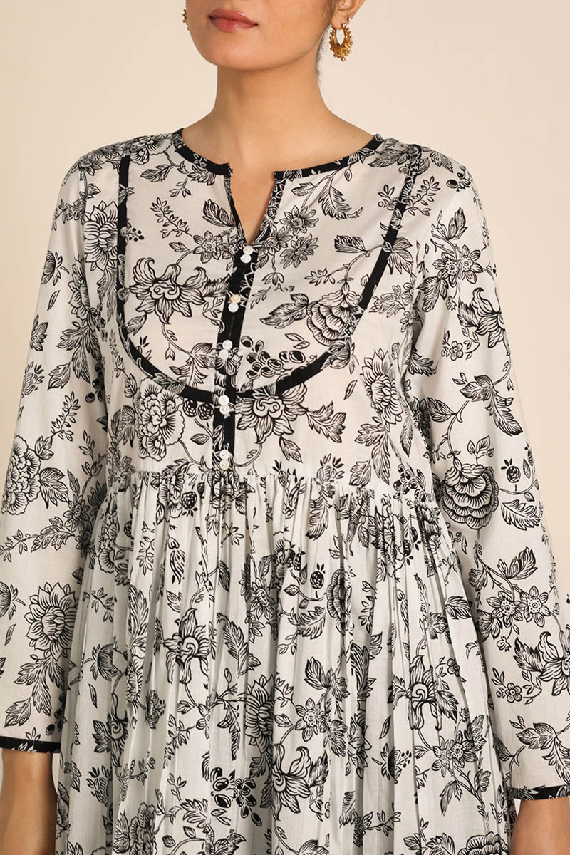 GulRoshni Frock - Image 17