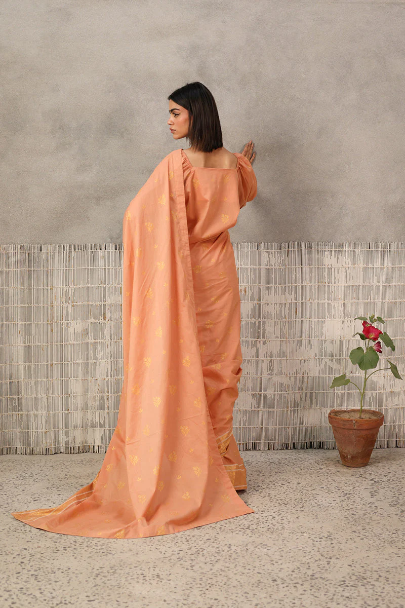 Zarqash Jacquard Majesty Saree - Image 30