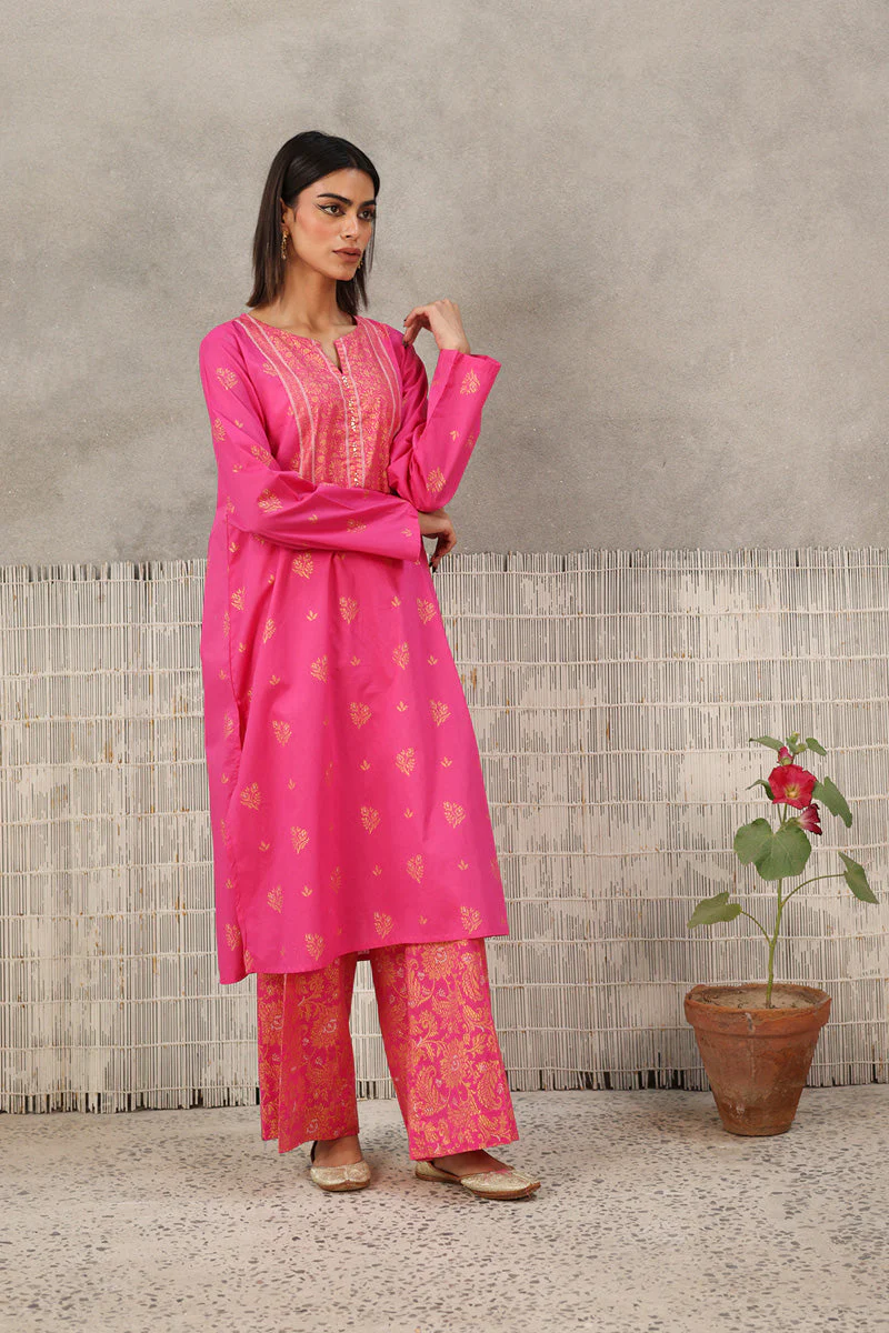 Jacquard Majesty Glided Ensemble - Image 21