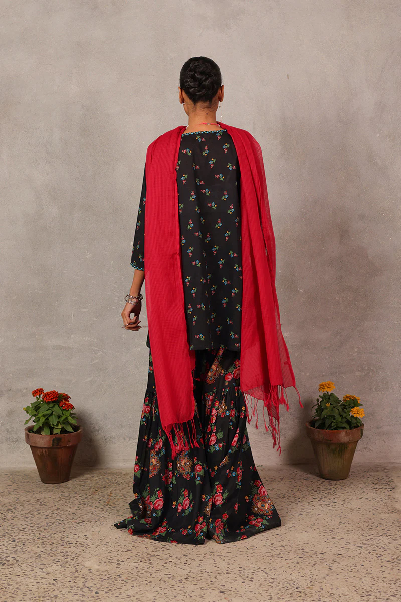 Balochi Garden Gharara Set - Image 4