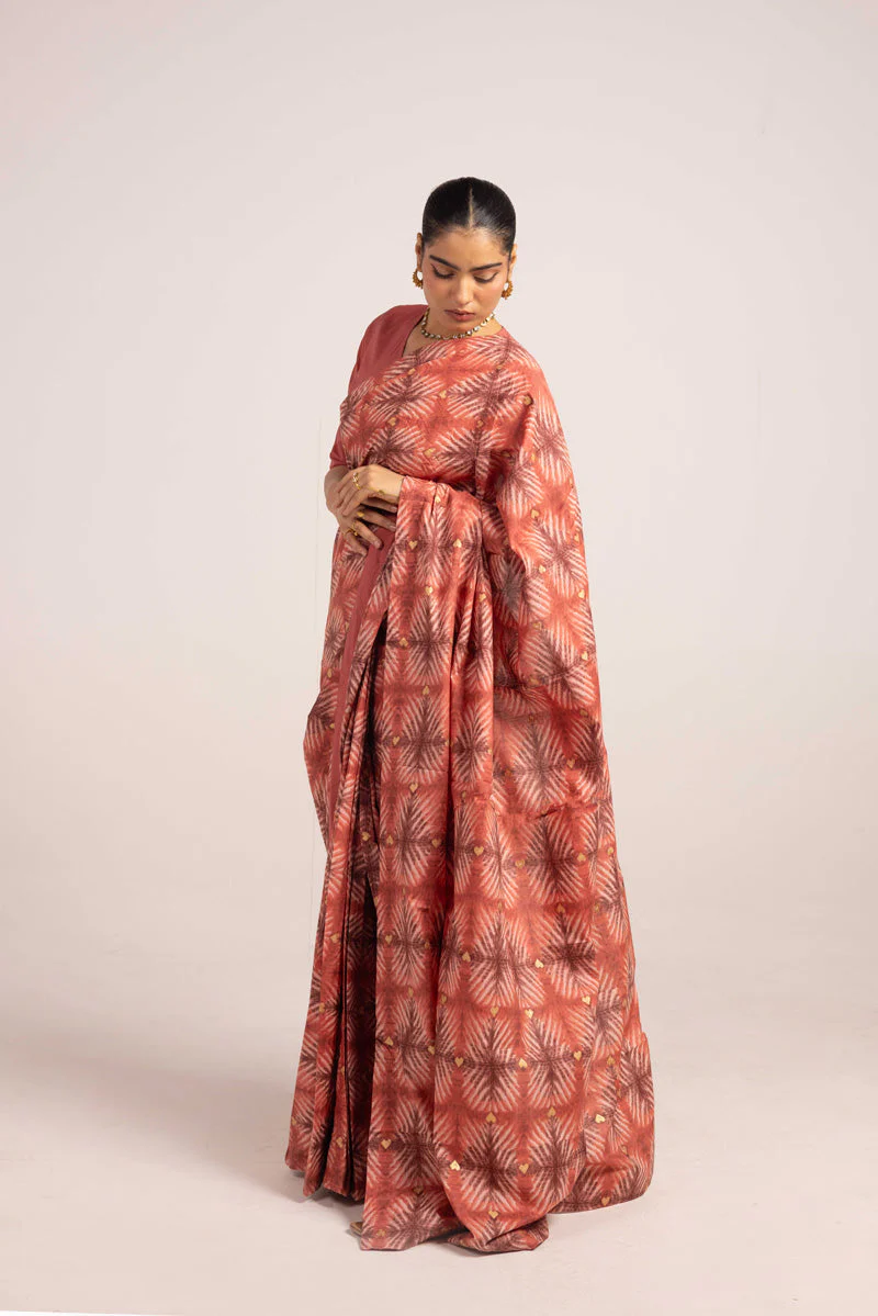 Tapestry of Dye Heart Saree - Image 25