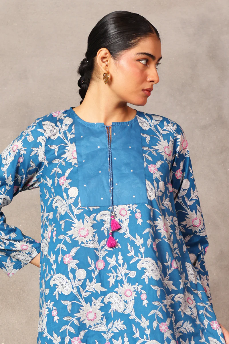 Gilded Florals Riwaayat Set - Image 11