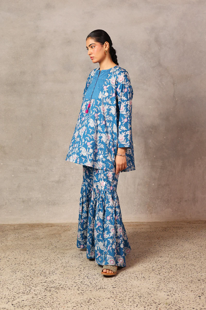 Gilded Florals Riwaayat Set - Image 12