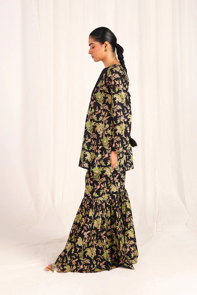 Gilded Florals Riwaayat Set - Image 5