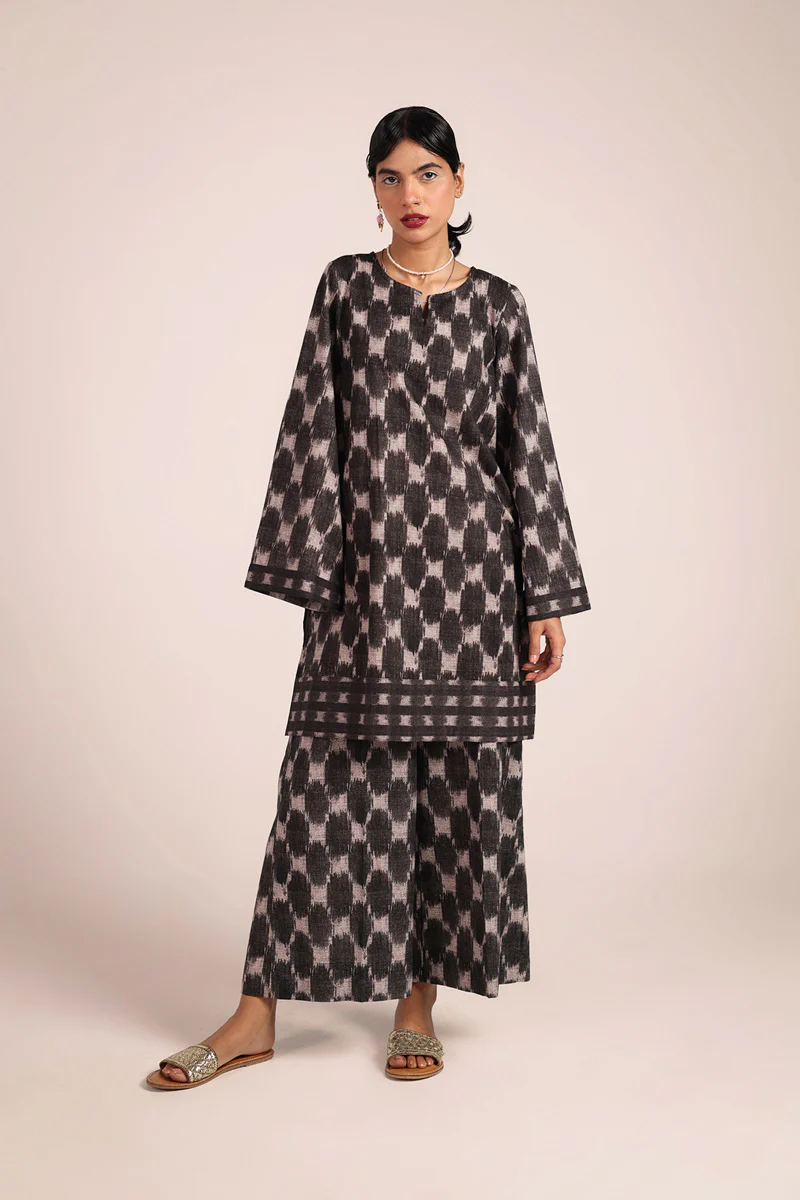 Ikat Illusion Ensemble