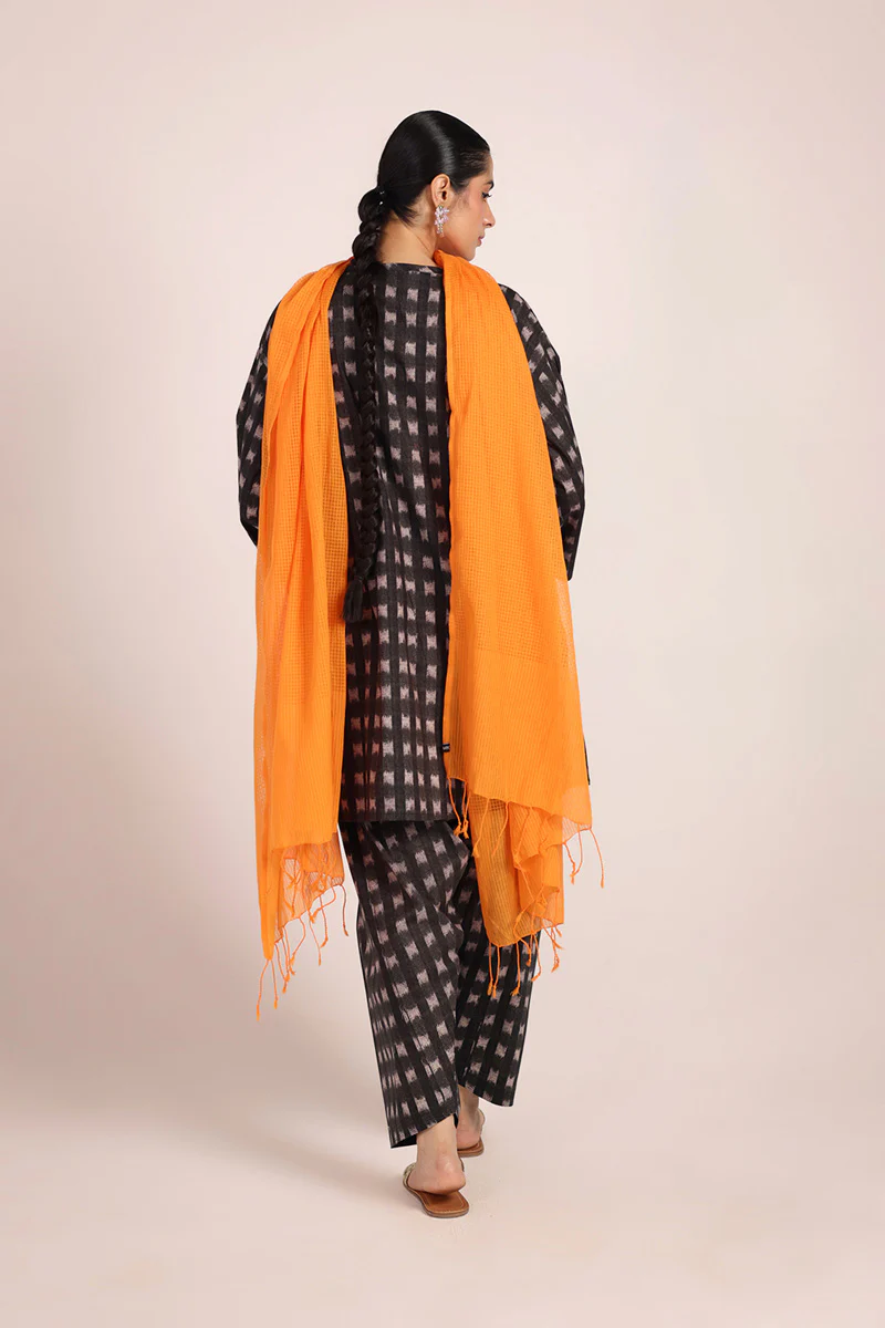 Ikat Dye Drift Co-Ord Set - Image 4