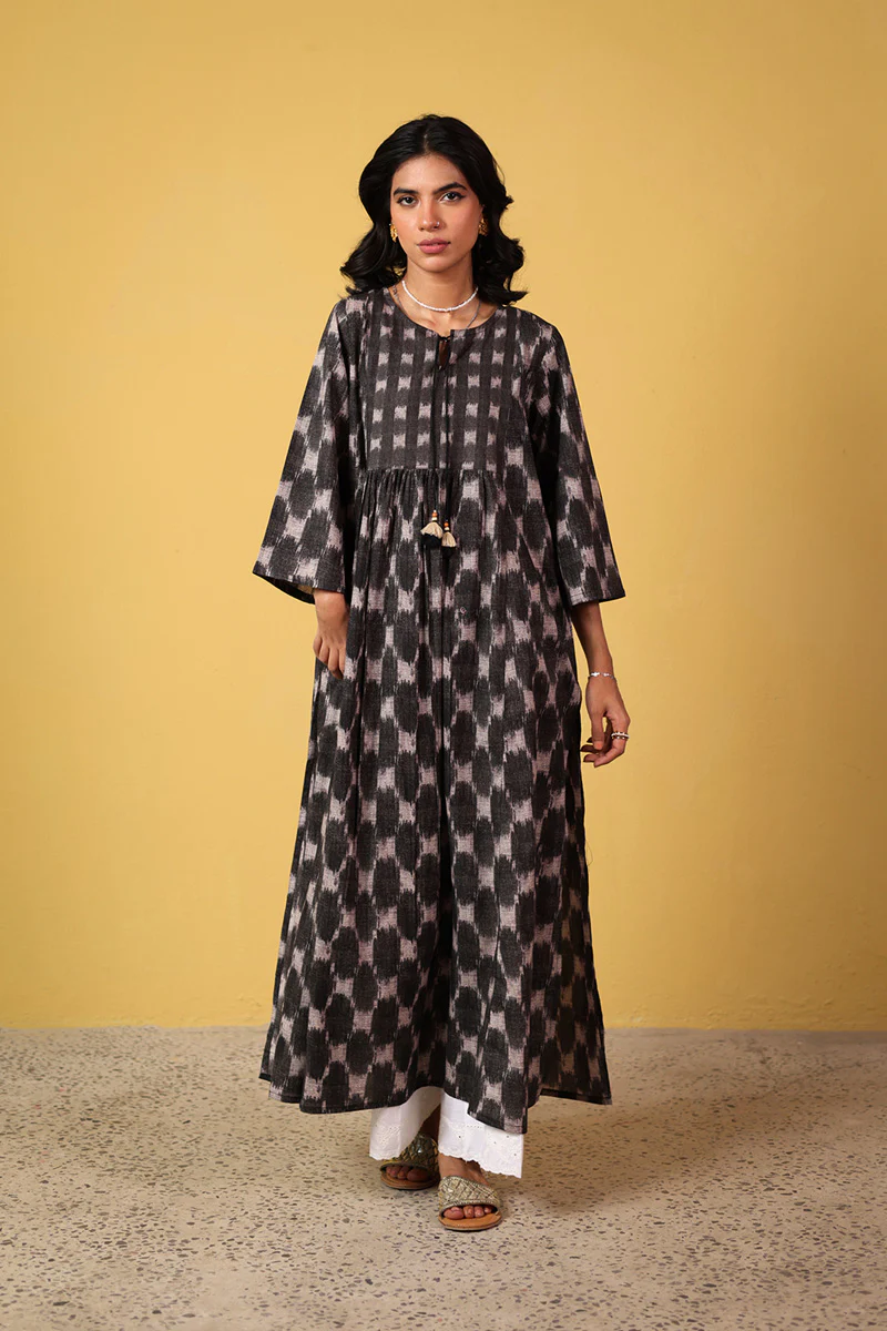 Tassel Twirl Ikkat Kurta - Image 3