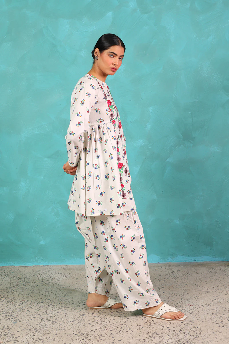 Balochi Booti Bahar Duo - Image 12
