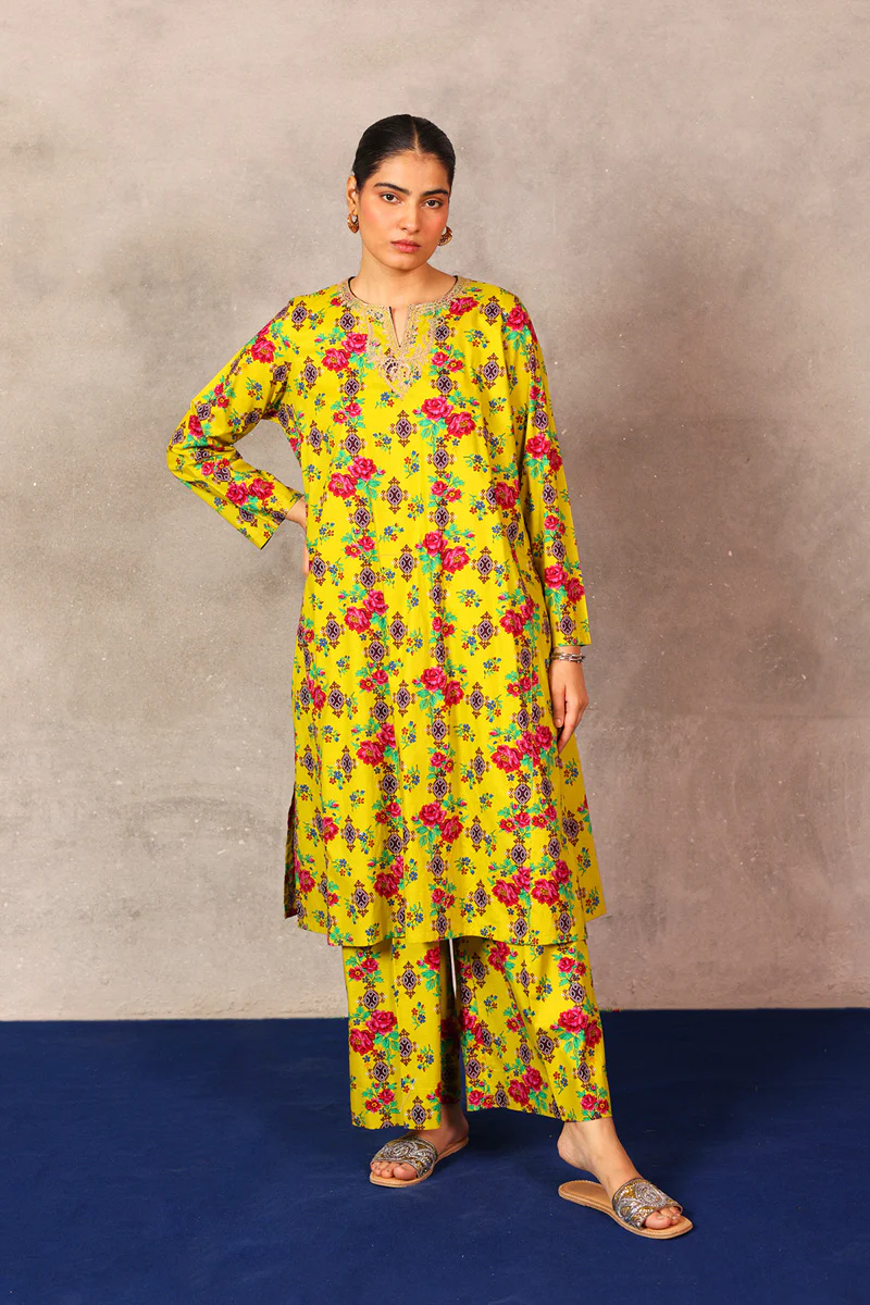 Balochi Booti Golden Thread Duo - Image 10