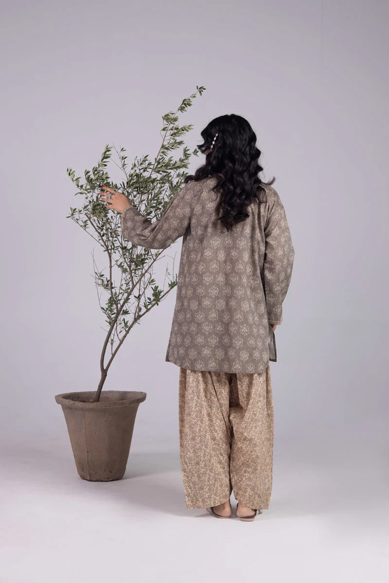 Soft Hues of Gulnar Duo - Image 25