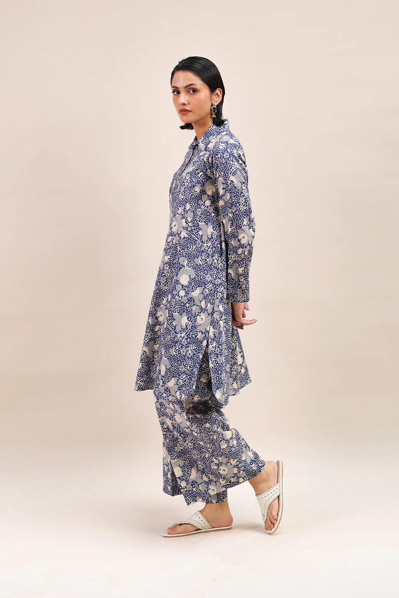 Collared Gul E Aqs Ensemble - Image 11