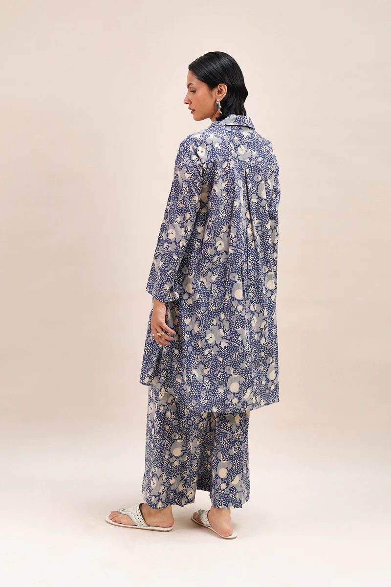 Collared Gul E Aqs Ensemble - Image 12