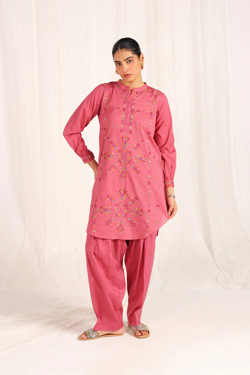 Chamba Rumal Luxe Set - Image 9