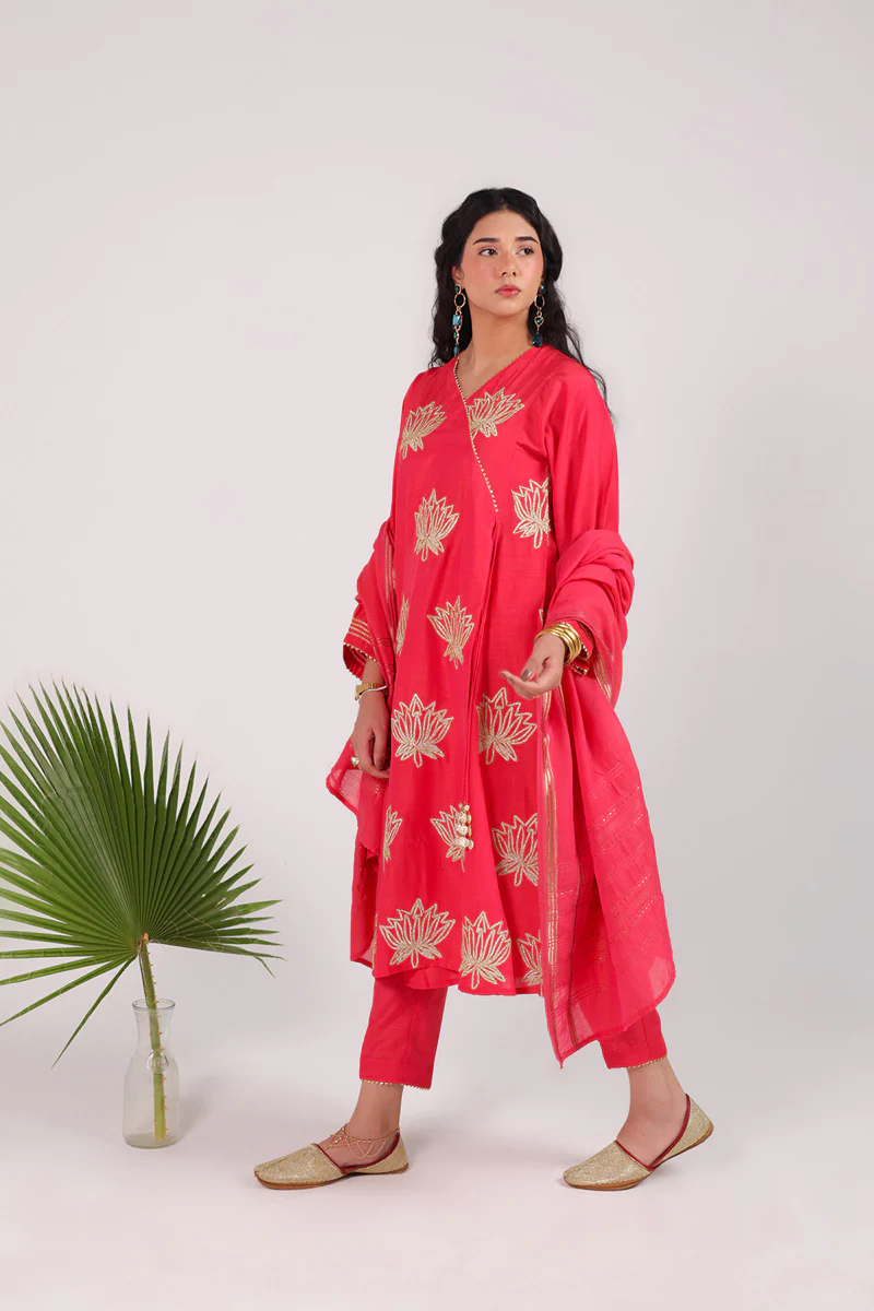 Zareen Kamal Dastan Suit - Image 9