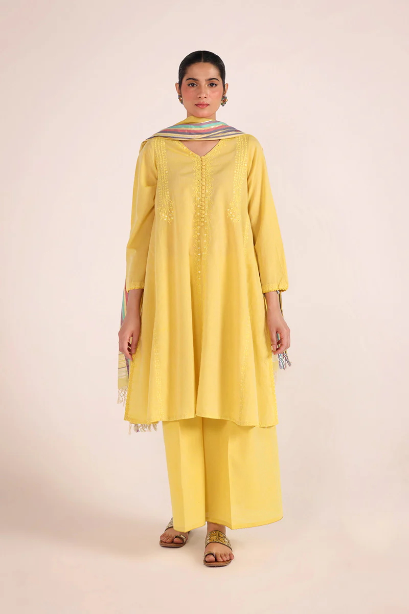 Aina Karigari Suit - Image 7