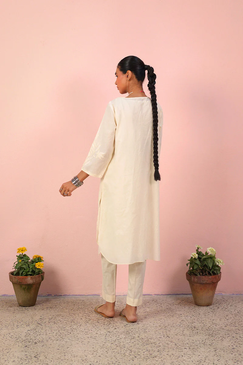 Nureh White Mirage Ensemble - Image 4