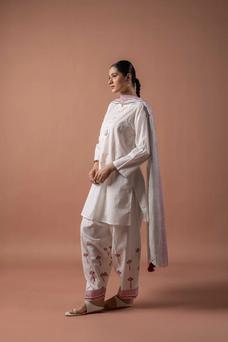 Block-Printed Tasseled 3-piece Suit - Image 7