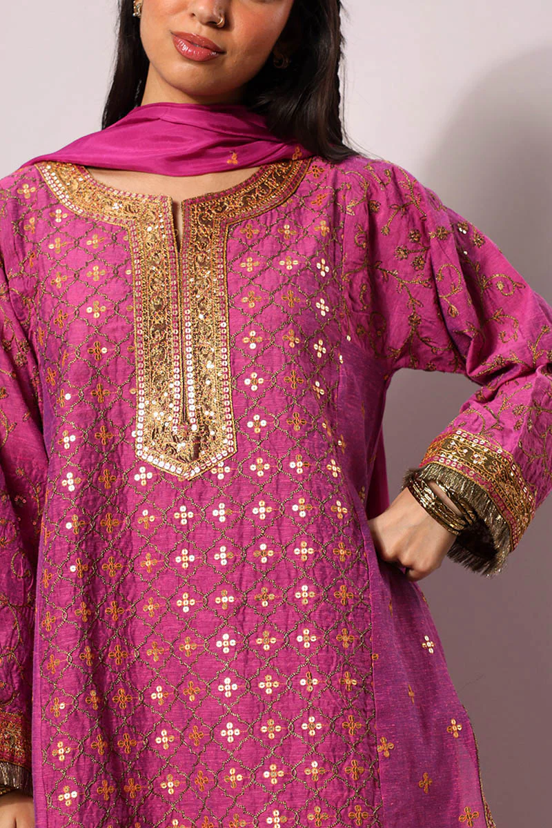 Gilded Embroidered 3-Piece Suit - Image 2