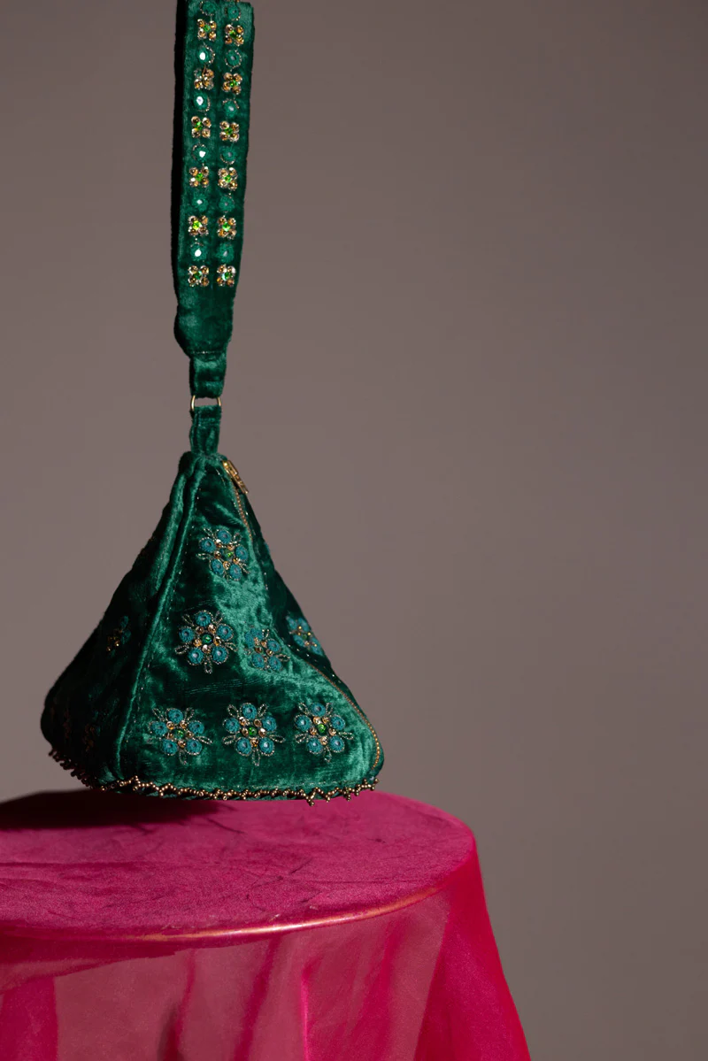 Resham Tara Potli - Image 3