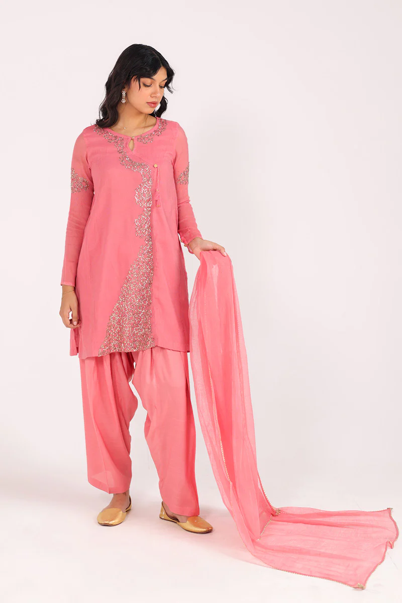 Zahra Hand-Embroidered Ensemble - Image 4