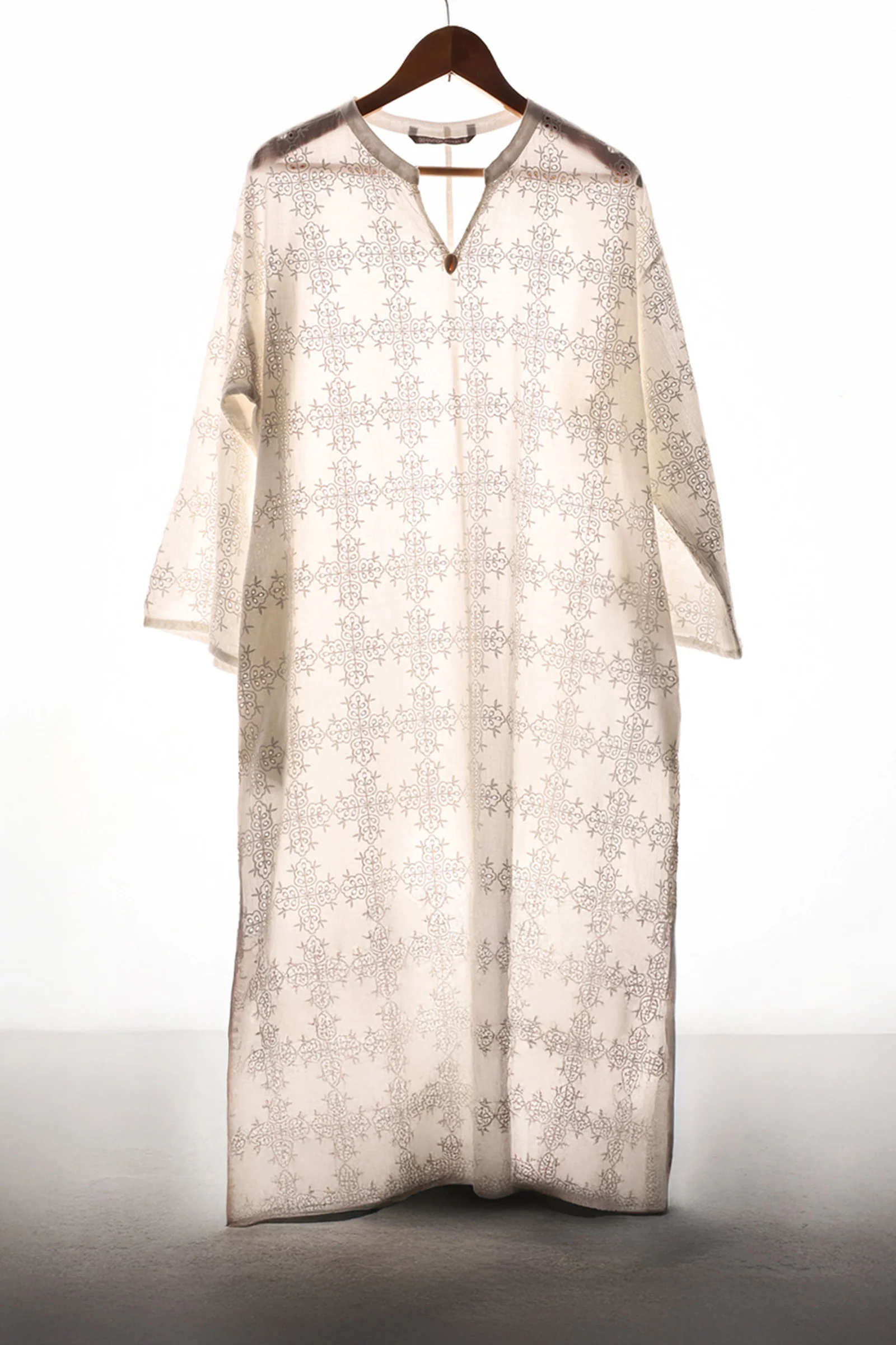 Spring Fling Schiffli Whispers Kurta - Image 5