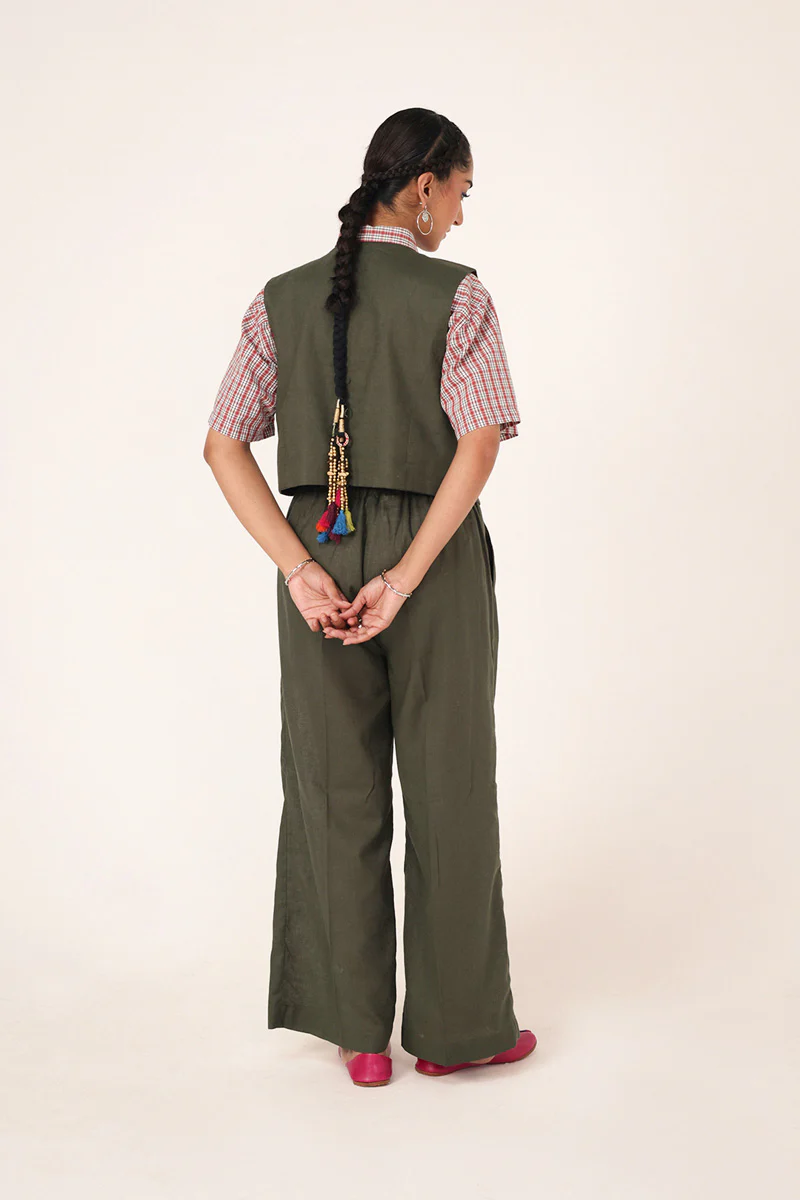 Linen Love Layers Suit - Image 3