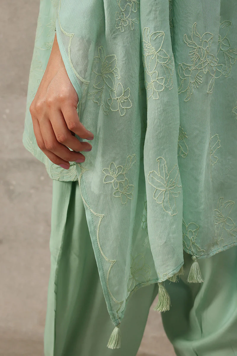 Efflorescence Style Dupatta