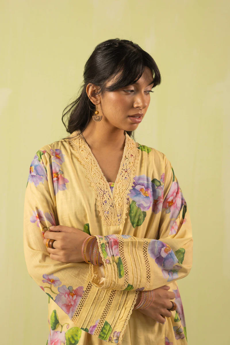 Desi Bloom Lace Grace Set - Image 2