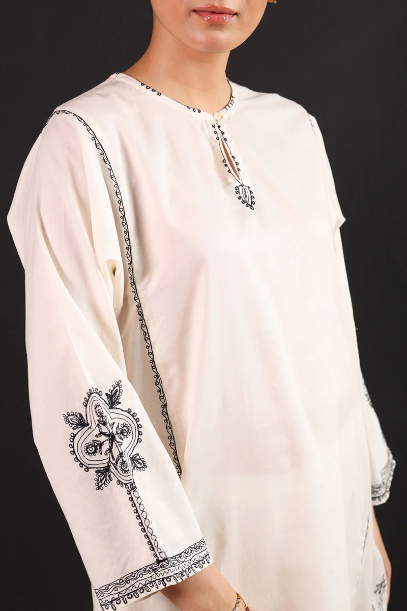 Color Waves Feminine Shirt - Image 4