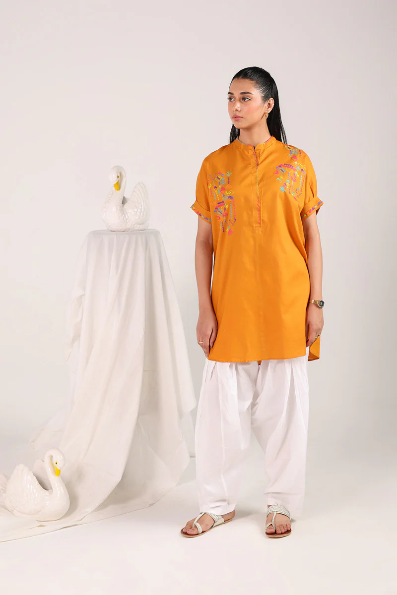 Color Waves Whimsy Kurta - Image 2