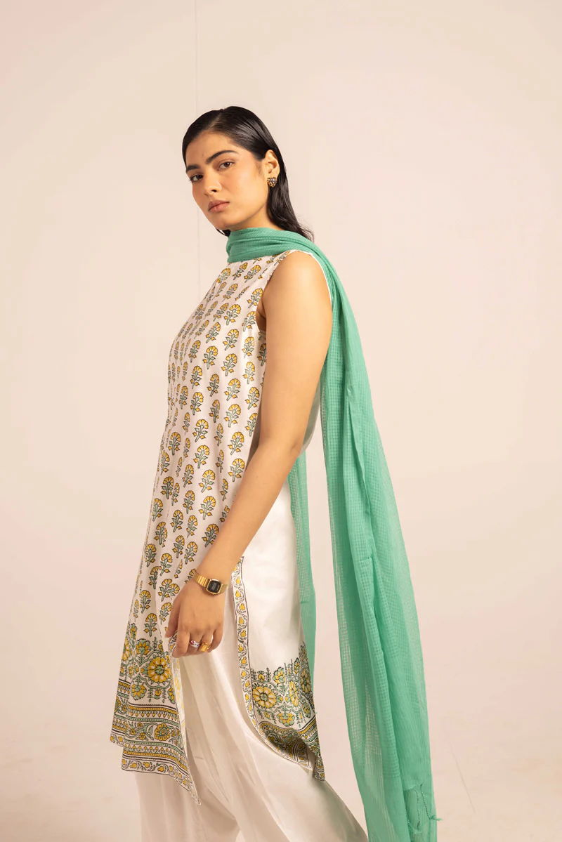 Chintz Whisper Heritage Hues Kurta - Image 3