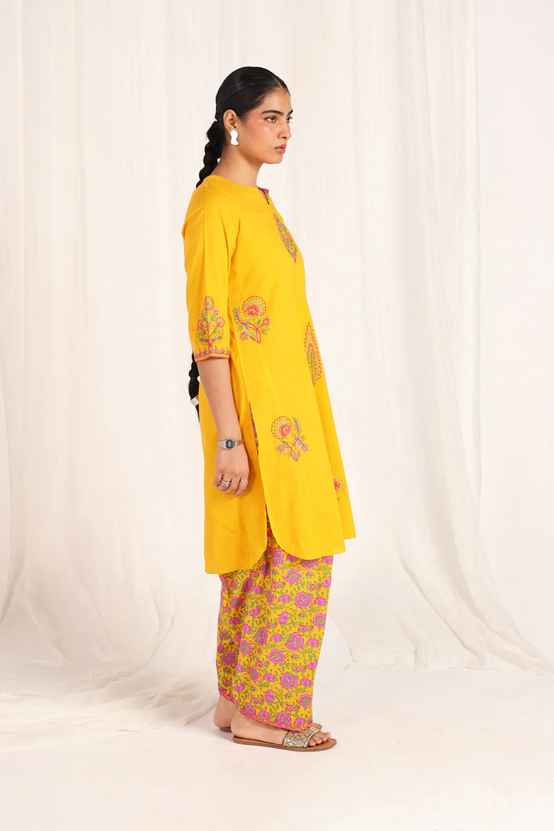 Kachnaar Aari Kahani Ensemble - Image 11