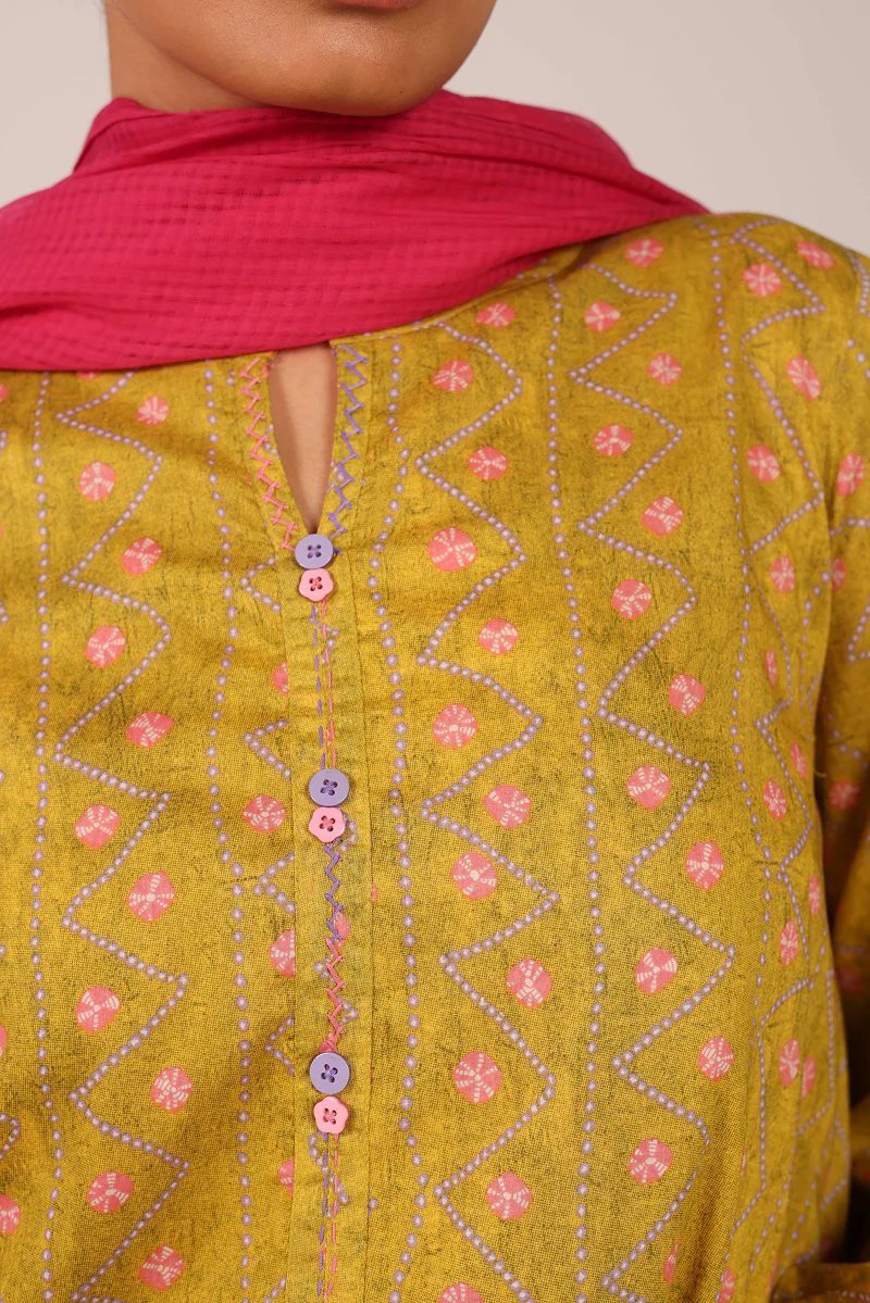 Rangeela Pleated Whisper Kurta - Image 11