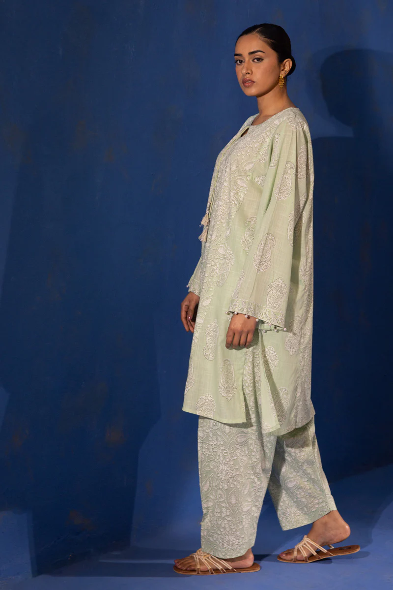 Paisley Tassel Whisper Set - Image 10