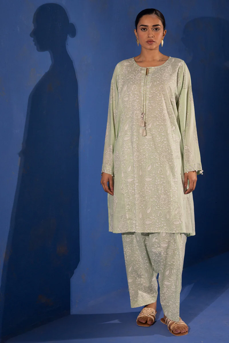 Paisley Tassel Whisper Set - Image 9